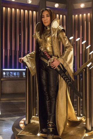 star-trek-discovery-12-11-324x486